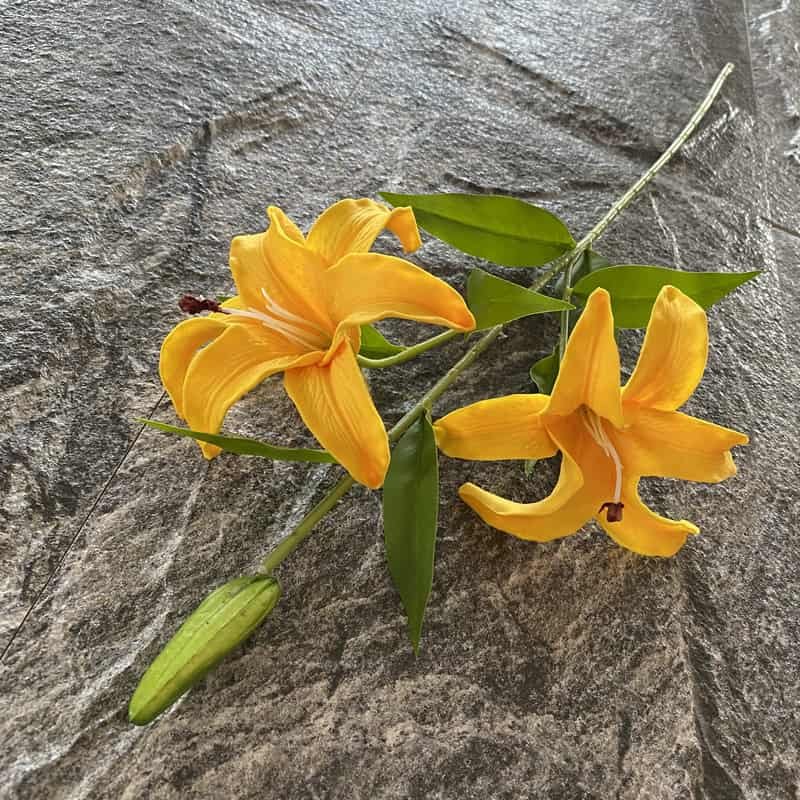 Artificial Lily Flowers for Bridal Handheld Bouquet 6 Artificial Lily Flowers for Bridal Handheld Bouquet 13
