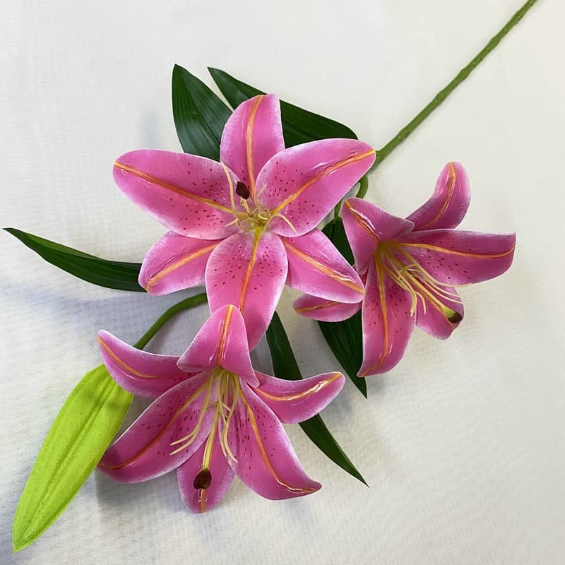 Silk Lily Flowers for Wedding Centerpiece Decoration 6 Silk Lily Flowers for Wedding Centerpiece Decoration 10