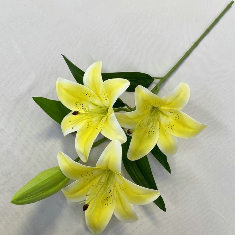 Silk Lily Flowers for Wedding Centerpiece Decoration 5 Silk Lily Flowers for Wedding Centerpiece Decoration 11