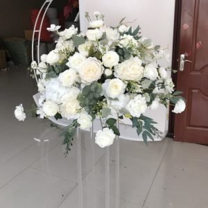 flower centerpiece with silk rose