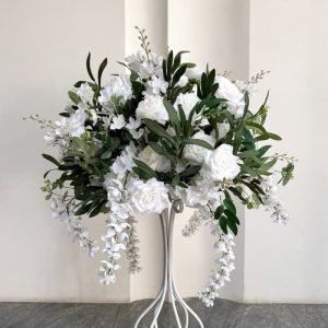 Artificial flower centerpiece bouquet for party
