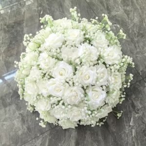 Artificial flower bouquet centerpieces