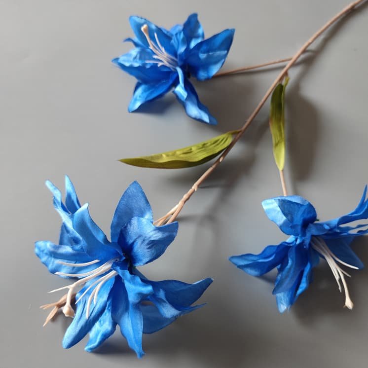 Realistic Blue Faux Flowers for Weddings & Events 64 artificial blue flowers 28